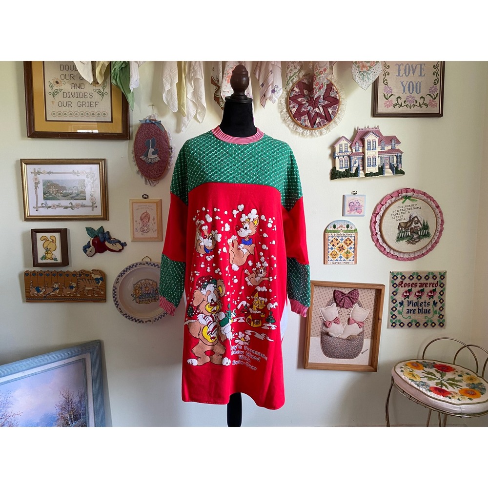 80's vintage Starlit Night's quilted patchwork holiday graphic sleep dress